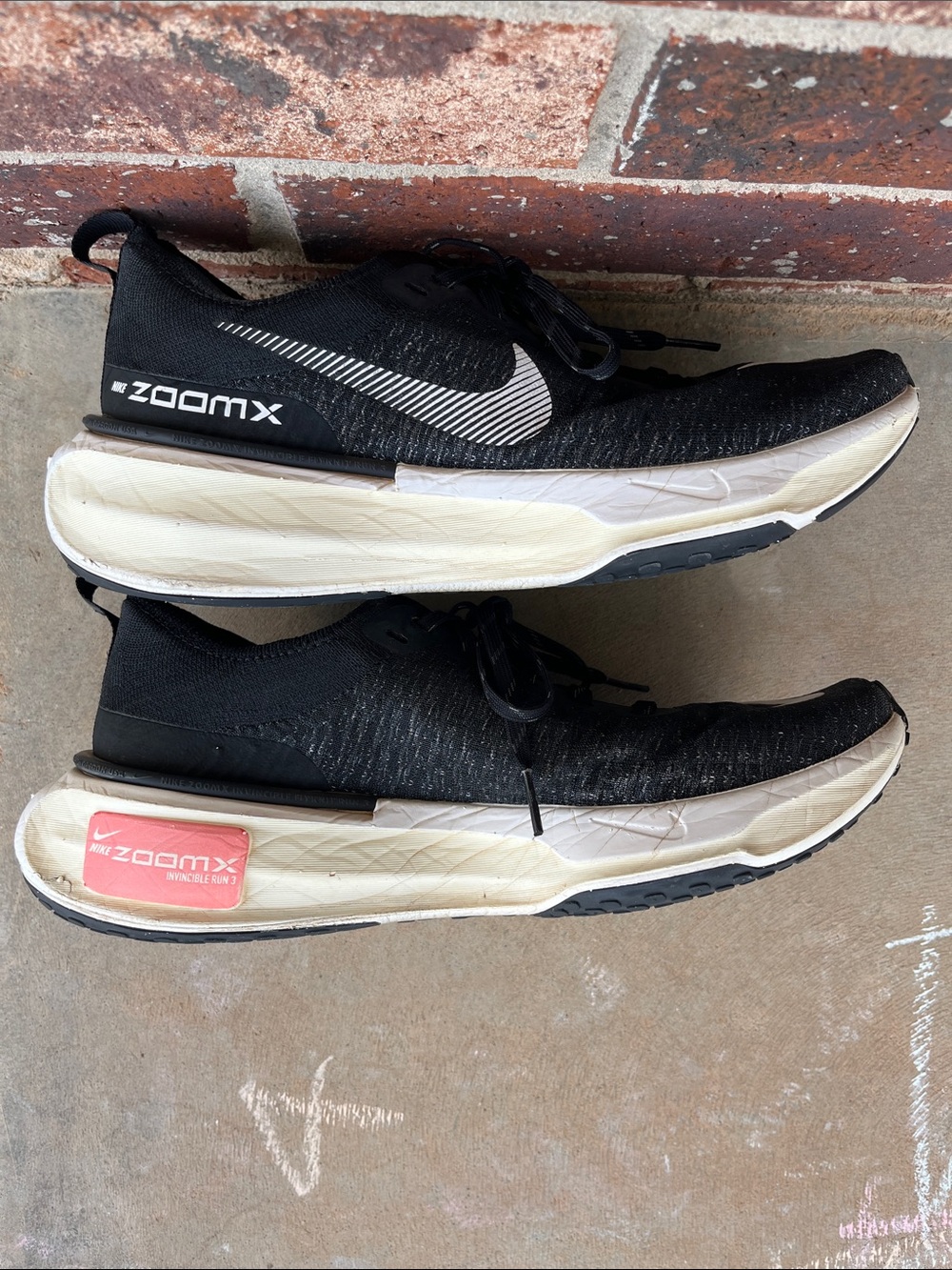 Nike ZoomX Running Shoes - Picture 7 of 10
